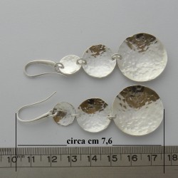 Orecchini pendenti in Argento - dischi lucidi battuti a scalare con chiusura ad amo
