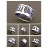 Anello a Fascione in Argento con Simboli Egizi