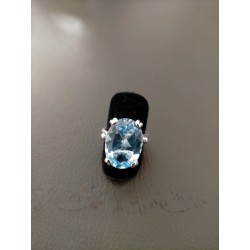 Anello Cestino a filo con Topazio Azzurro in argento