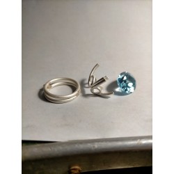 Anello Cestino a filo con Topazio Azzurro in argento